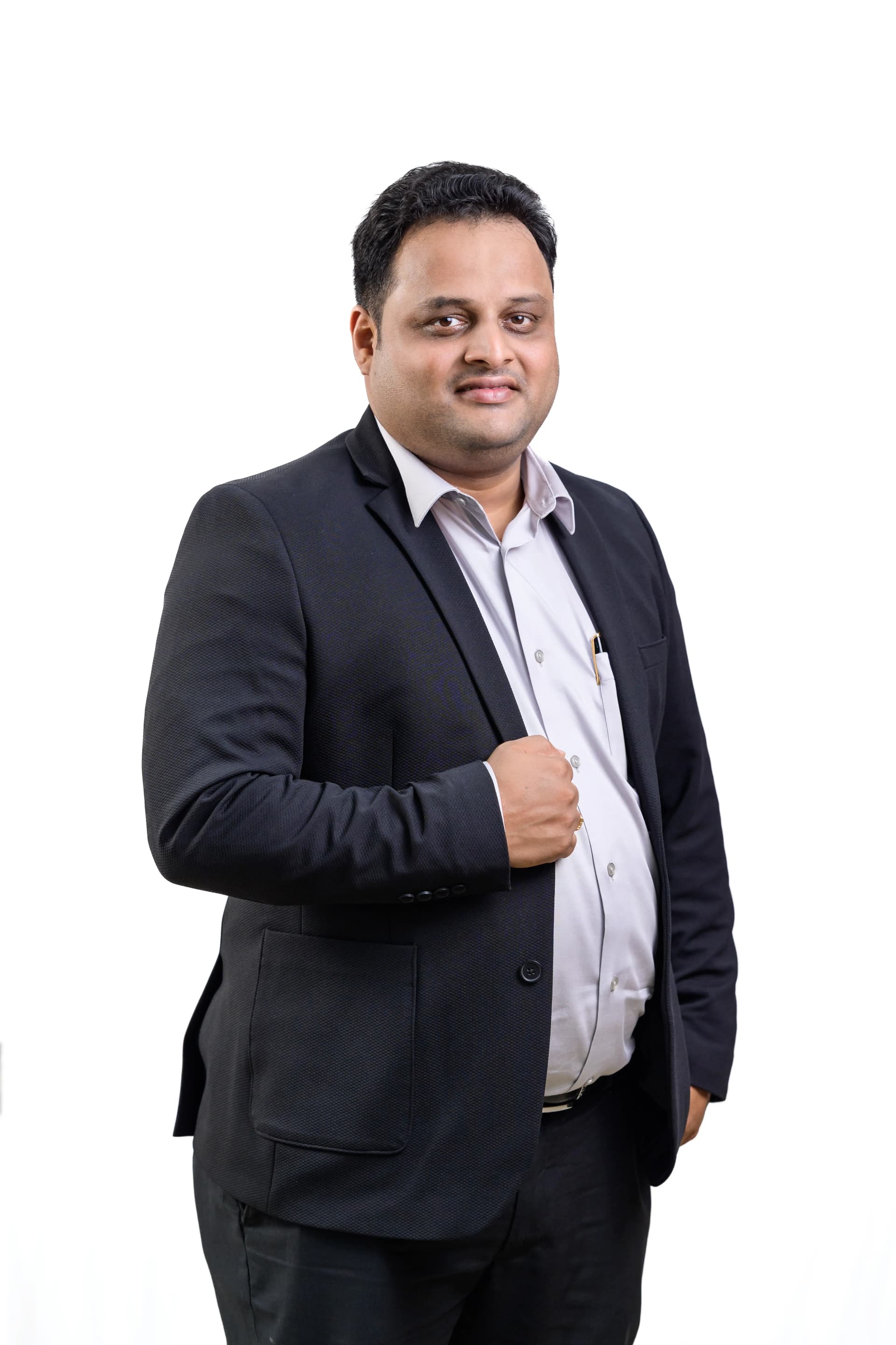 Dr. Nikith A